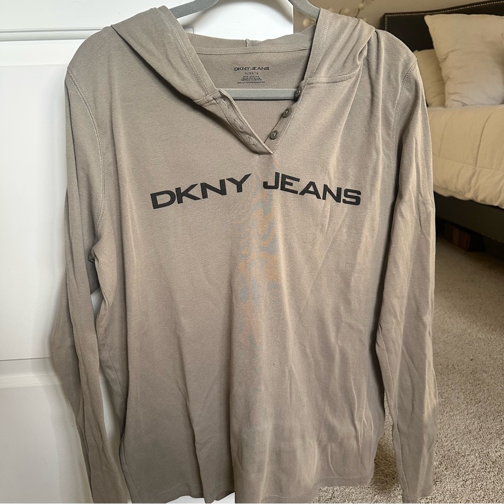 DKNY Jeans Beige Long-Sleeve Hoodie / V-Neck Shirt with Buttons, Vintage Finds